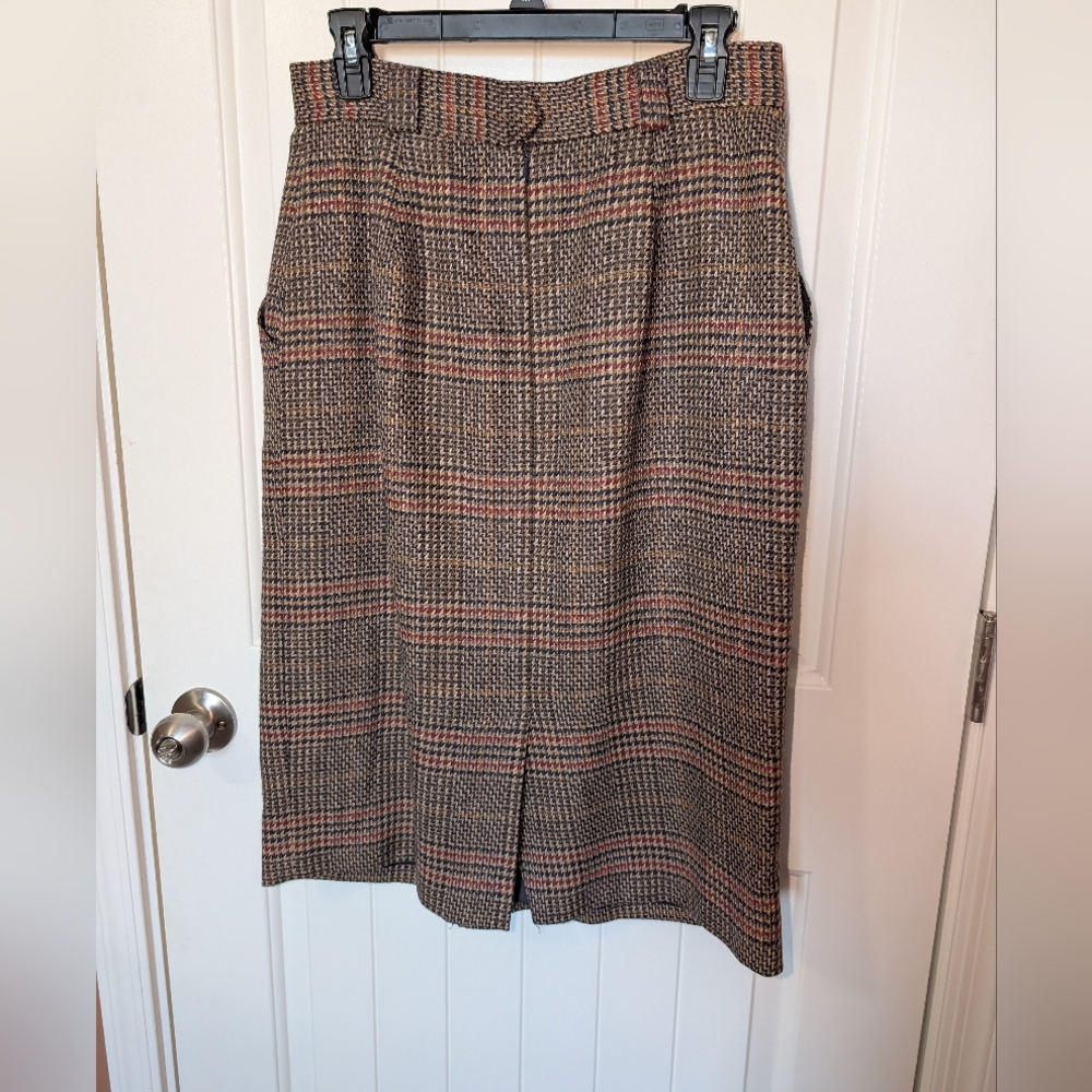 Vintage Evan Picone 2 Piece Plaid Wool Suit Set Skirt/Blazer W10 Red/Browns - Picture 10 of 16